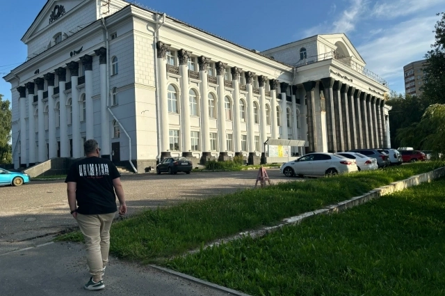ДК попадает в зону КРТ и здание должно перейти в собственность города