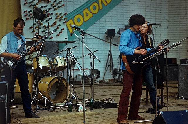 Выступление группы «Калинов мост», 1989 г.