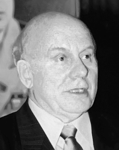Казимир Новиков родился в Ленинграде, но свою жизнь связал с Казанью.