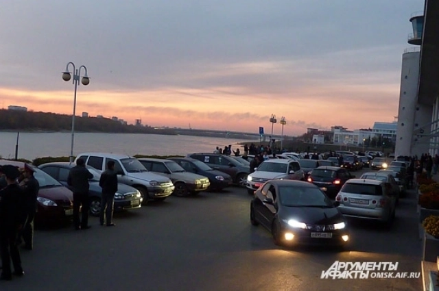 Во время автопробега, посвящённого погибшим влюблённым.