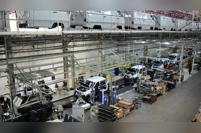 По словам председателя правления «Соллерс» Адиля Ширинова, холдинг сейчас реализует комплексную программу обновления УАЗа и ЗМЗ.