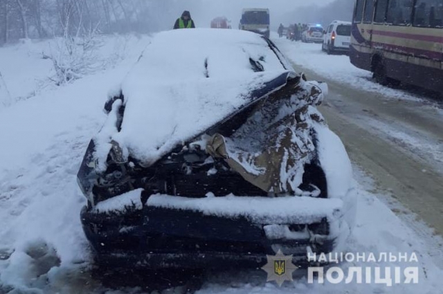 В Сумской области произошло ДТП с автобусом, есть пострадавшие