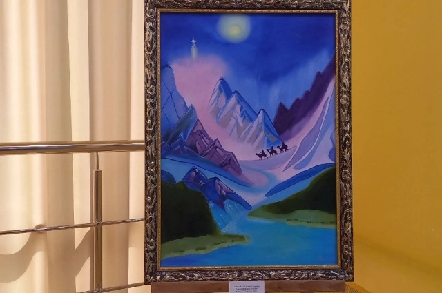 Свои картины Евгений пишет без карандашного наброска - сразу работает красками.