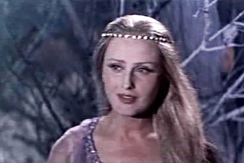 Наталья Климова в фильме «Снегурочка».