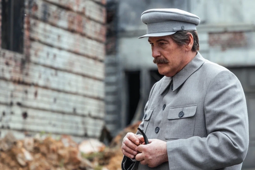 Кадр из фильма Бортко «Сталин».