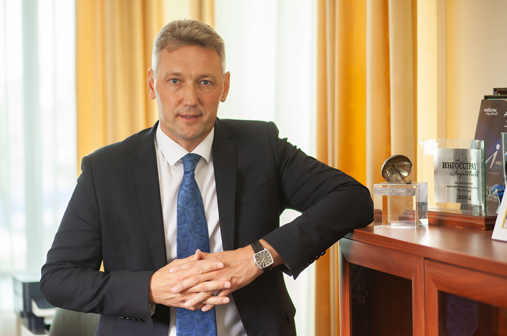 Директор Приволжского регионального центра крупной страховой компании Алексей Рыжов.