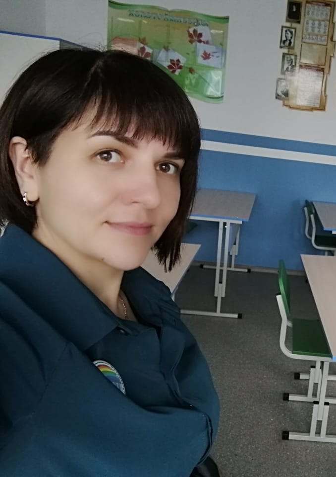 Учительница физики Нина Евгеньевна Орлова. 