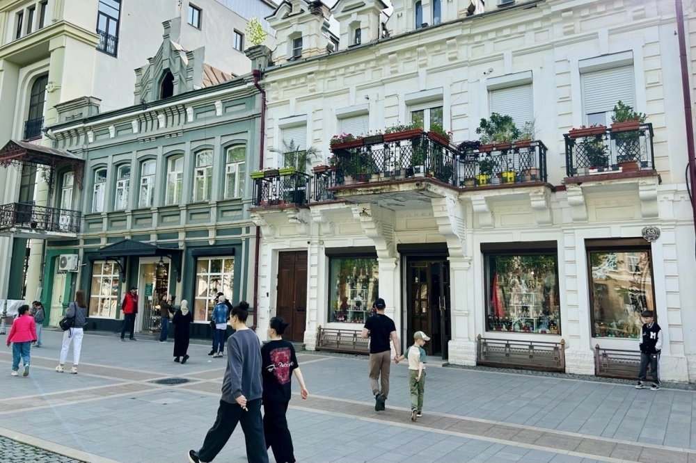 По мнению гидов, проспект Мира - визитная карточка Владикавказа.