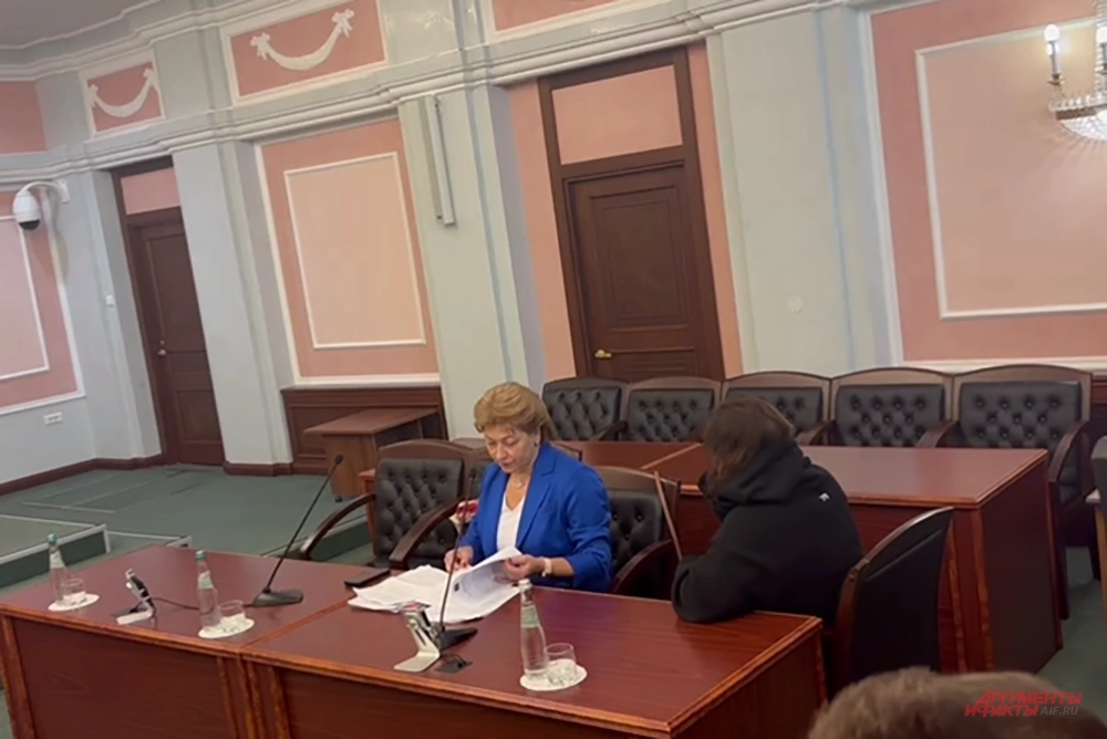 Рассмотрение жалобы по делу о квартире певицы Долиной. 16.12.