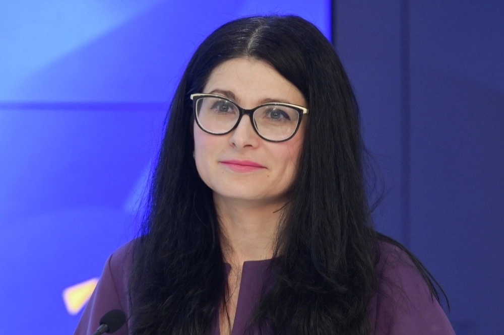 Ева Миркачева.