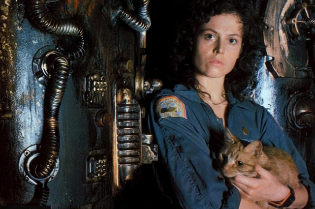 Космос, кадры, фильм и сериалы о космосе, «Чужой» 