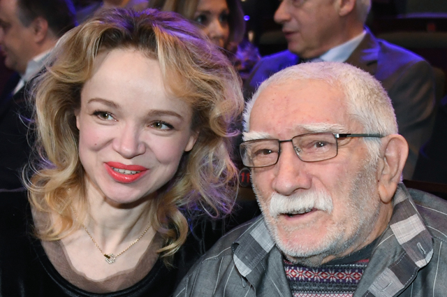 Армен Джигарханян и Виталина Цымбалюк-Романовская.