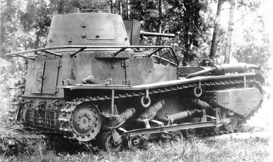 Одна из модификаций танка Leichttractor
