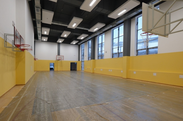 Так выглядит спортивный зал в музыкальной школе.