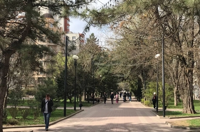 Улица Пушкинская в Ростове — излюбленное место для прогулок горожан.