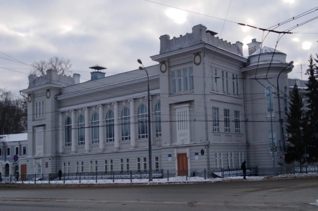 110 лет назад в Казани заложили здание Высших женских курсов. 
