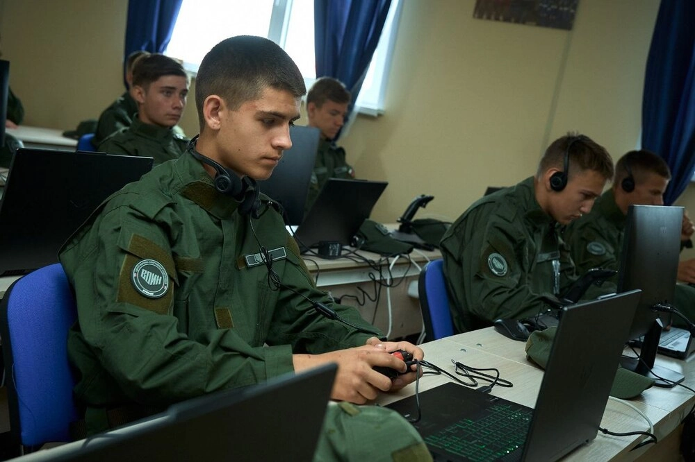 Воспитать патриотов. 10 филиалам центра военной подготовки исполнился год2