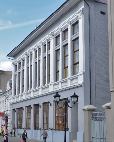 Здание по ул. Баумана, 17, построенное для Казанского общественного банка. 