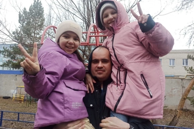 У Альмены и Арланы появился младший брат.