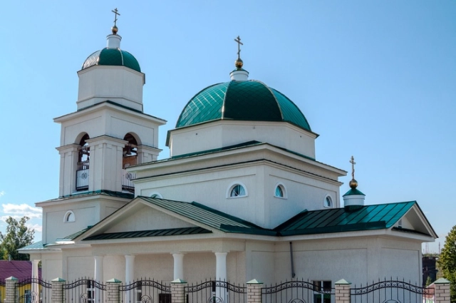 По своему локтю. В Староуткинске вновь сколочена барка сплавщиков