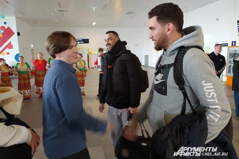 Многие спортсмены уже бывали в Челябинске.