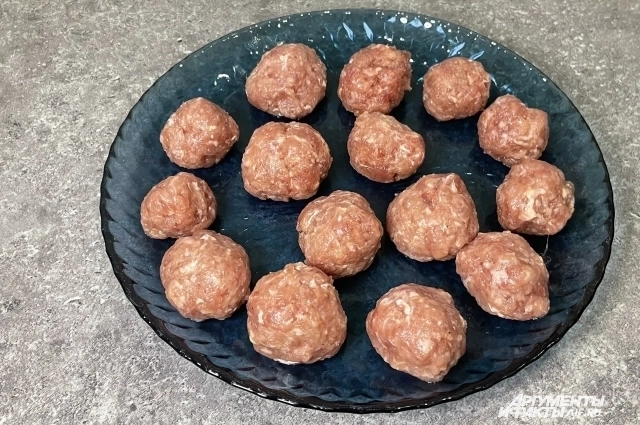 Если вы хотите постный суп, то возьмите куриный фарш