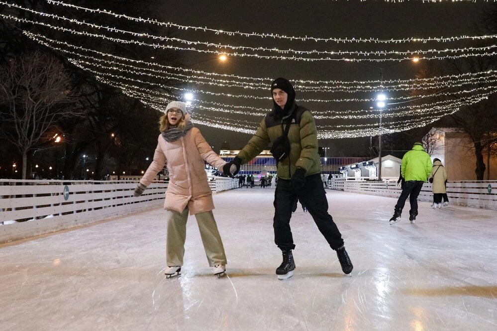 Каток в парке Горького.