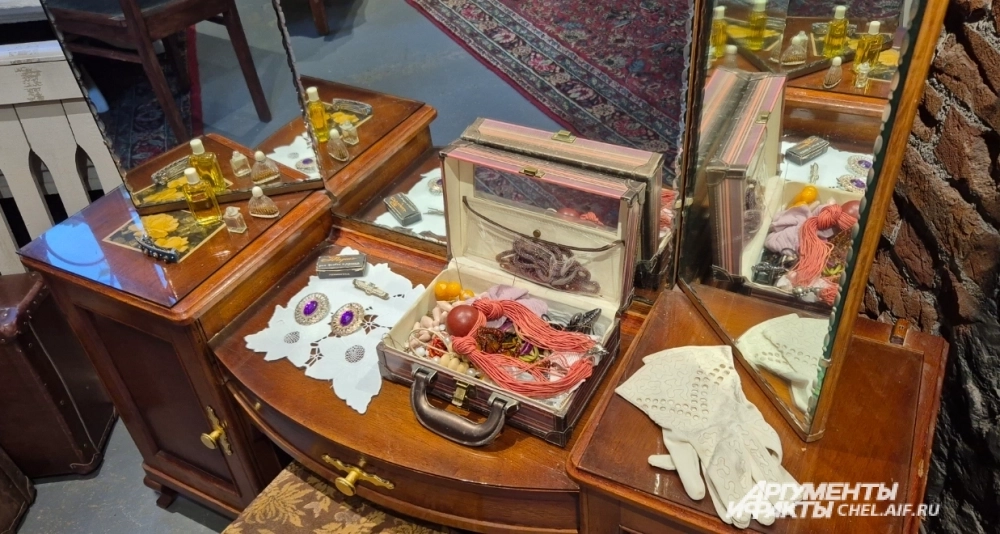 Создатели отмечают вклад горожан, которые помогали наполнять залы.