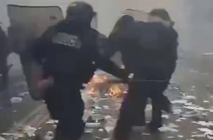 Протесты во Франции.