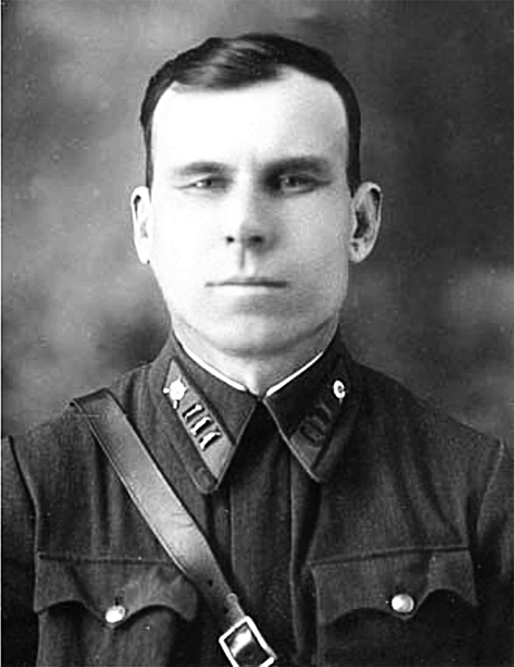 Старший батальонный комиссар К. А. Бочкарёв.