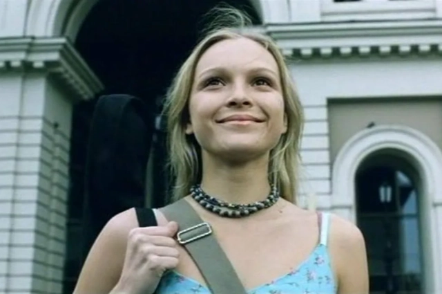 Вспомнила, что мама с Украины. Как звезда фильма «Попса» предала Россию |  Аргументы и Факты