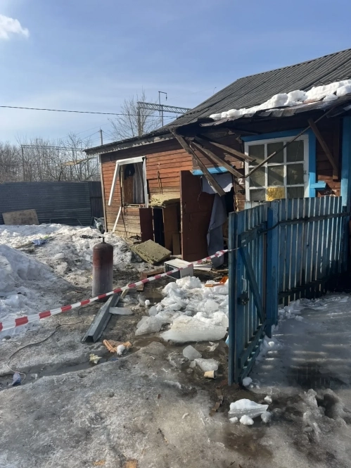 От хлопка газа пострадала многодетная семья. 