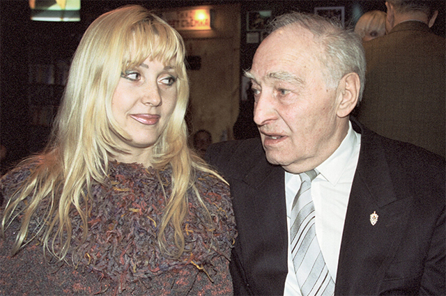 Вячеслав Тихонов с дочерью Анной. 2003 г.