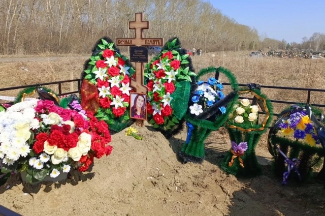 Могила Ольги Залит.