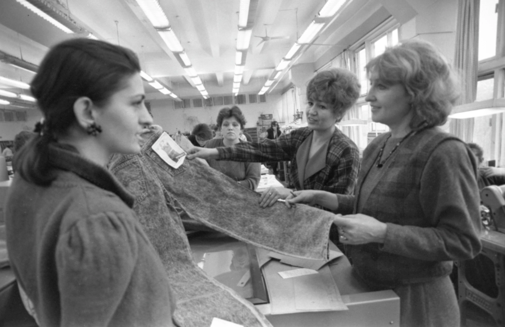 Технологическая лаборатория советско-бразильского предприятия «Старемо» в Тирасполе, 1990 г. 