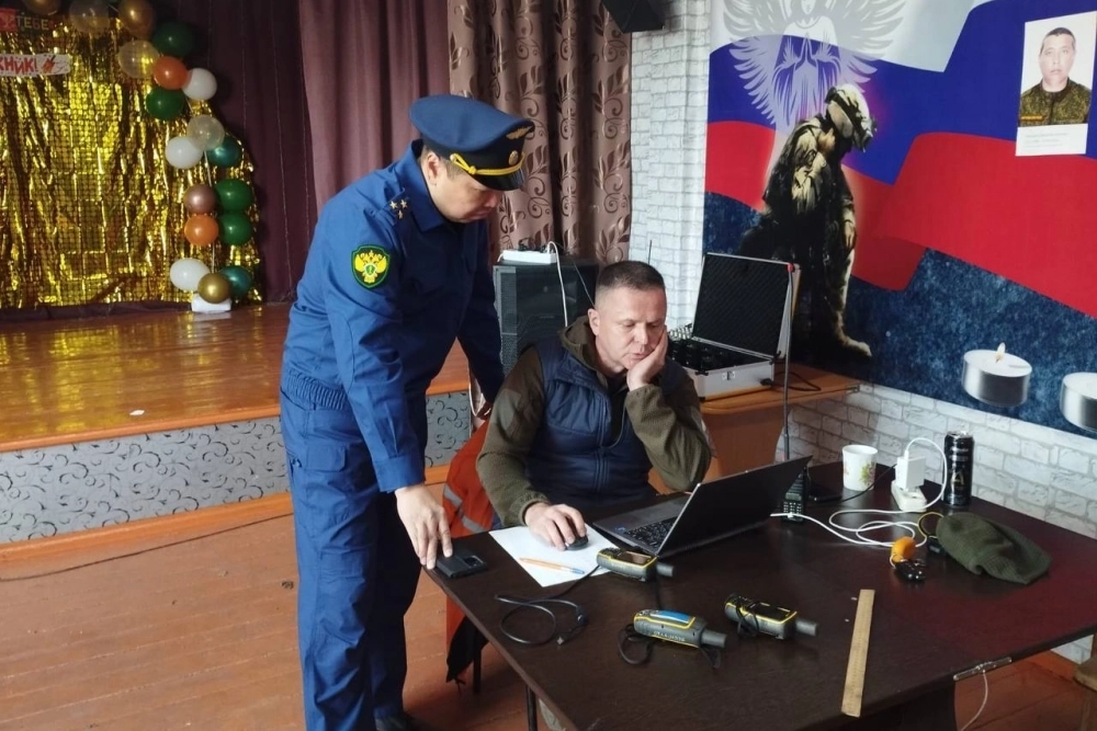 В селе Брянск организовали поисковый штаб, чтобы координировать работу волонтёров.