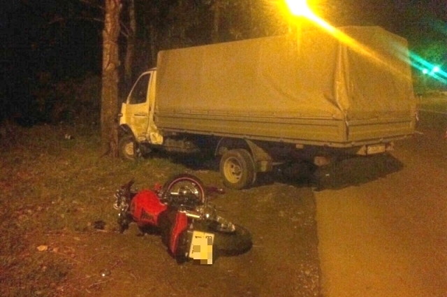 Мотоциклист погиб.