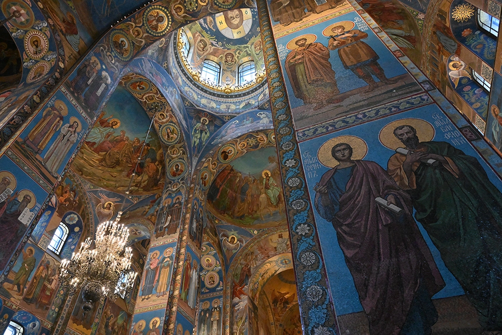 Спас на Крови.