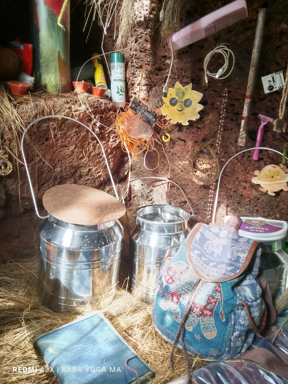 Пещера, где жила россиянка.