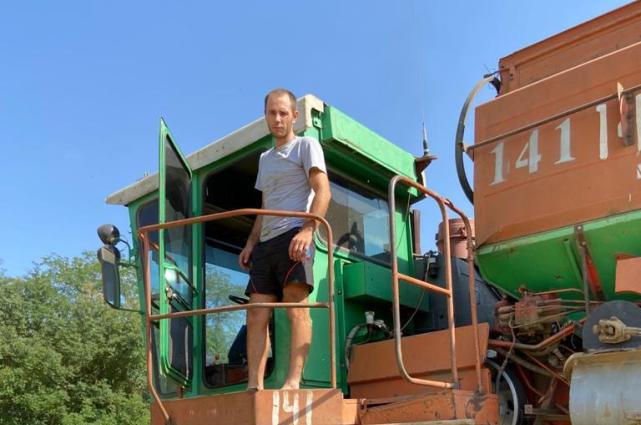 За такими, как Александр Осипов, - будущее российского села и аграрной отрасли страны.
