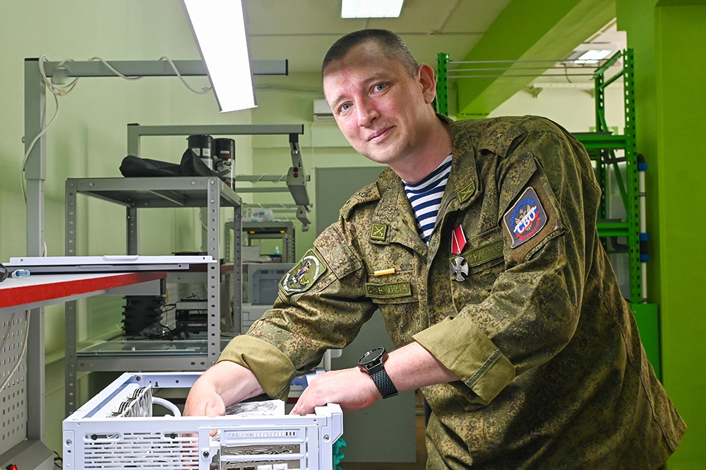 Николай Столярик.