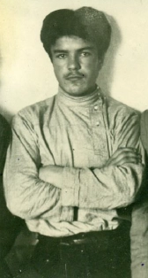 Вячеслав Молотов (Скрябин) в ссылке в Вологде, 1909 г. 