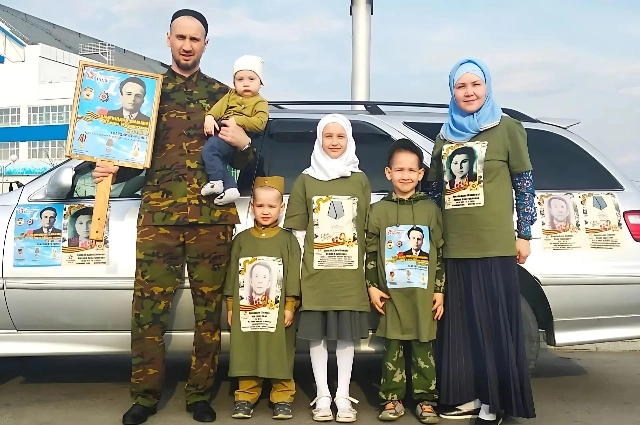 Чтить память предков — одна из главных ценностей семьи.