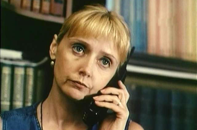 Екатерина Зинченко в фильме «Агент в мини-юбке», 2000 г.