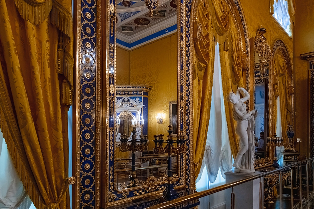 Лионский зал Екатерининского дворца.