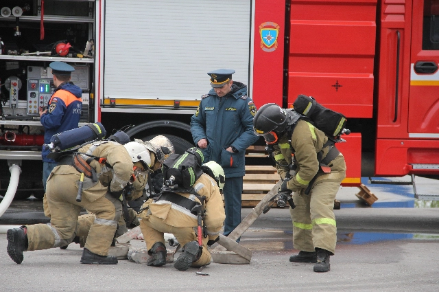 Евгений Крайнов, пожарный