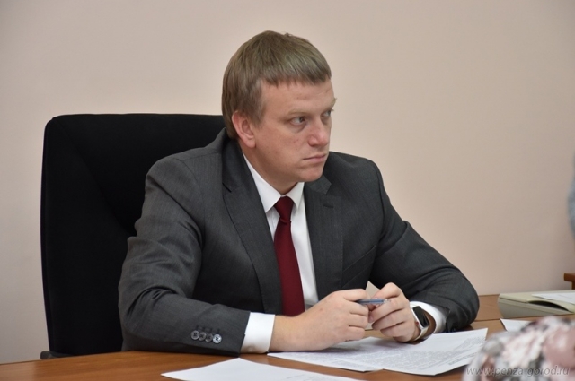  оставив кресло градоначальника, он вернулся туда, откуда пришёл, — в бизнес.