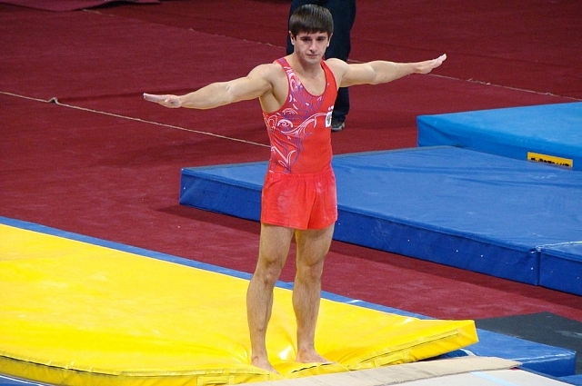 Тагир Муртазаев – чемпион мира по прыжкам на акробатической дорожке, его имя внесено в энциклопедию выдающихся спортсменов современности.