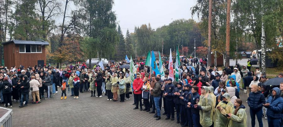 Уральцы приняли участие во Всероссийской акции «10 000 шагов к жизни» 