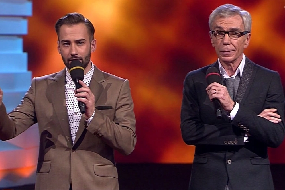 Дмитрий Шепелев и Юрий Николаев вместе вели программу «Достояние Республики» на Первом канале. Последний выпуск программы вышел в сентябре 2016 года.